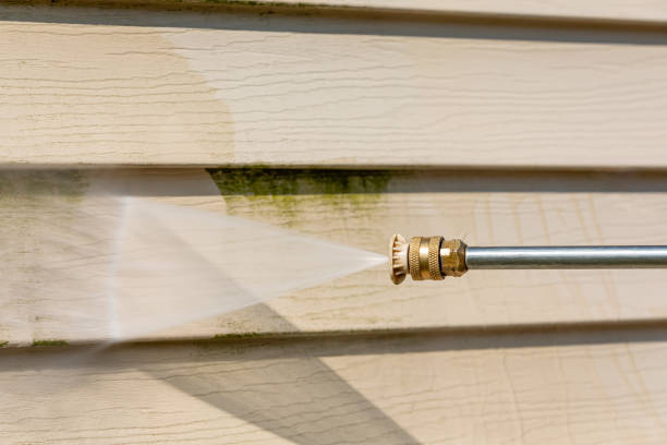 Fence Pressure Washing in Baldwin, WI